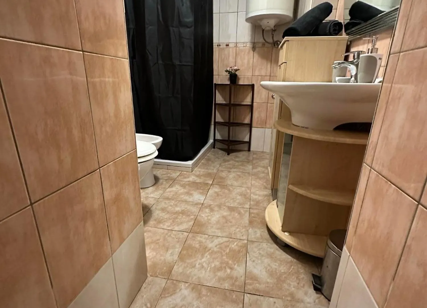 Coastal Suites In Nerezine Near The Sea
