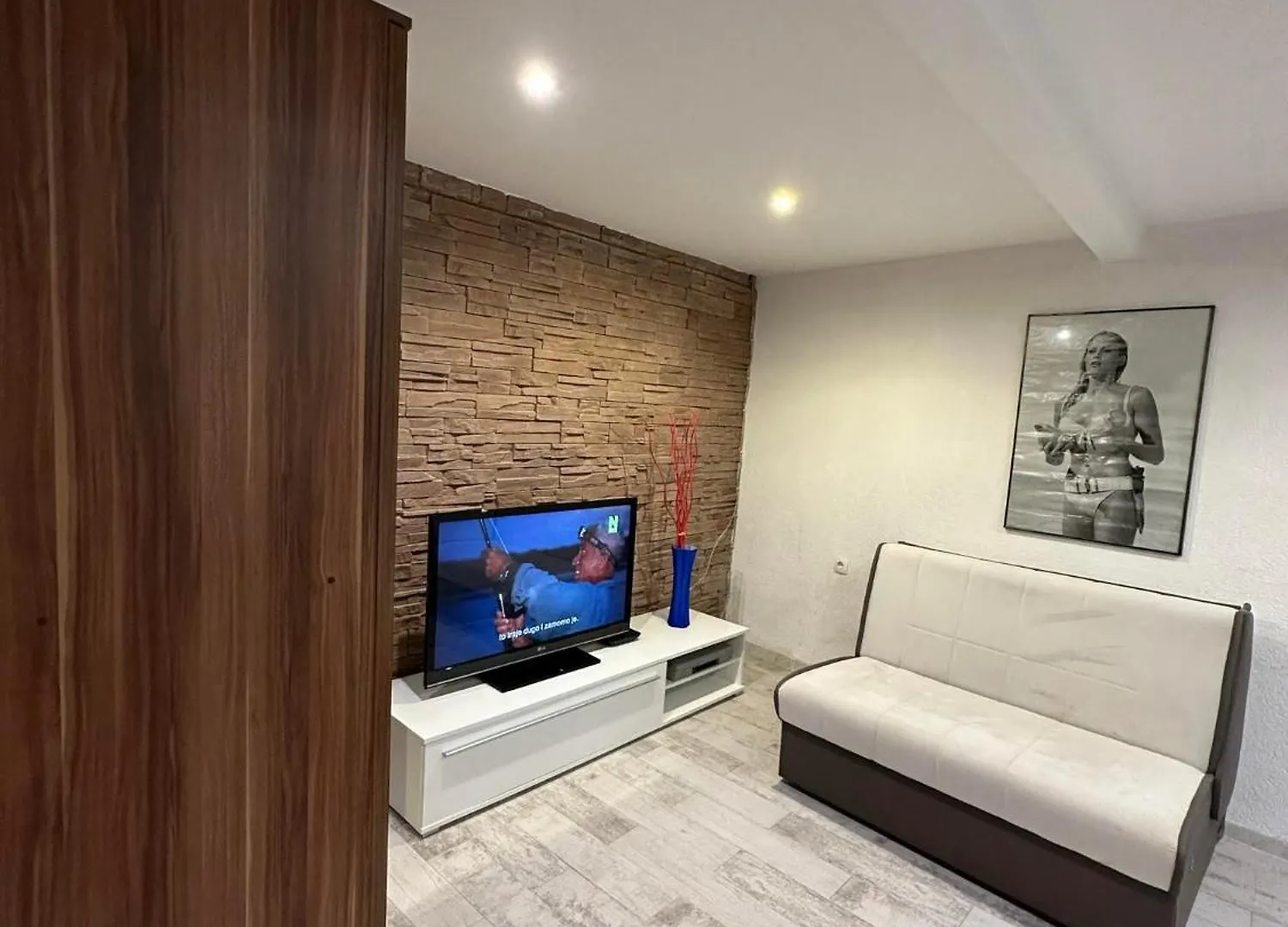 Coastal Suites In Nerezine Near The Sea 0*,