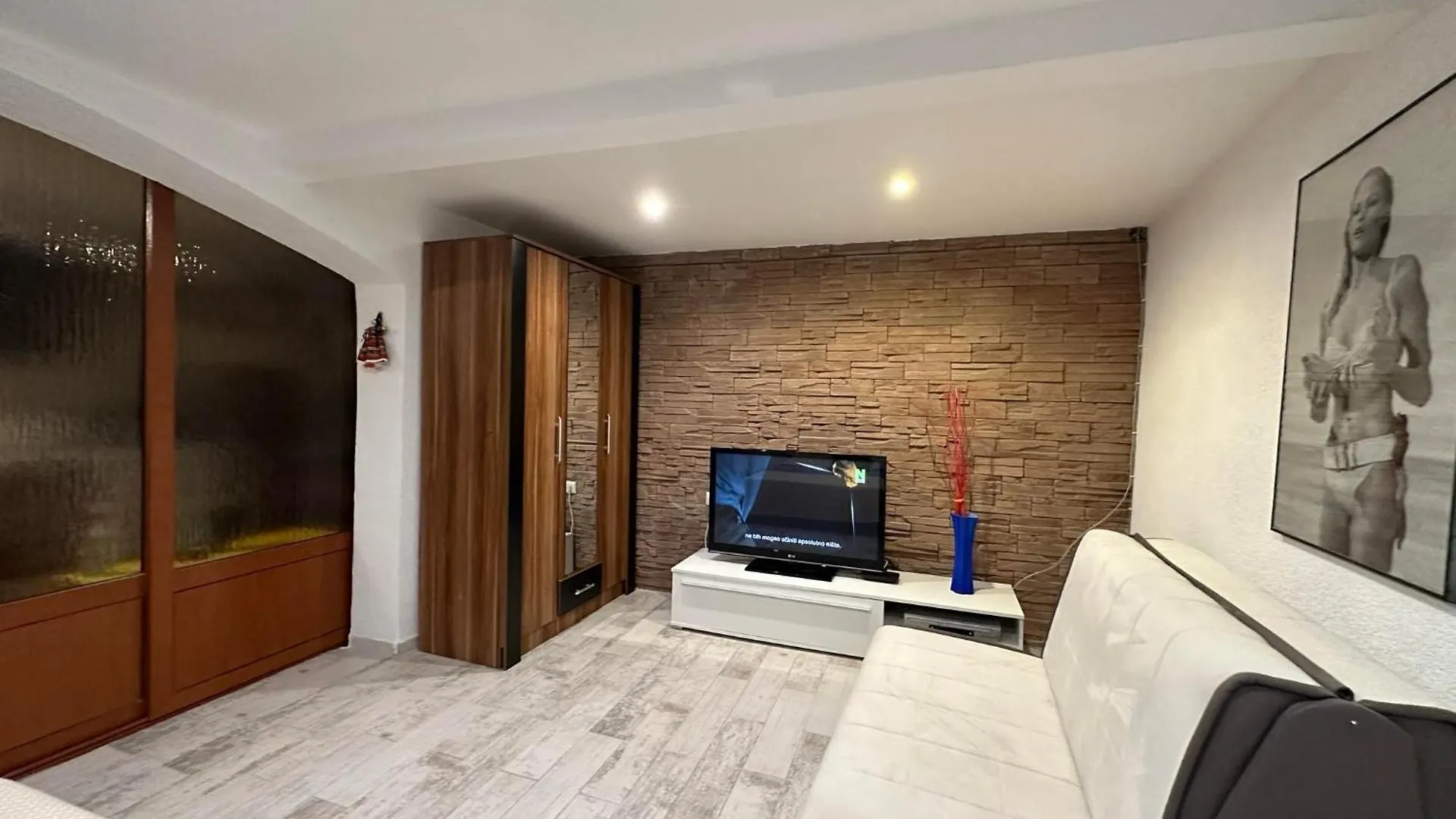 Coastal Suites In Nerezine Near The Sea